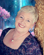 FREYA - Engelkontakte - Chakren Reinigung - Medium und Channeling - Engelkarten - Tarot und Kartenlegen