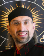 Marco Heinemann - Hellsehen und Wahrsagen - sonstige Bereiche - Arbeiten mit dem inneren Kind - Karma Astrologie - Beruf und Karriere